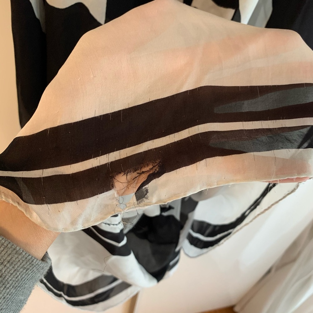 SOLD🚫Emilio Pucci Silk Black White Caftan Kaftan - Picture 5 of 8